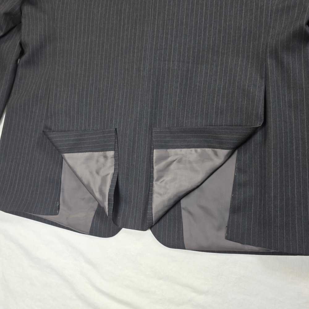 Chaps Mens 48L 42x32 Wool Pinstripe Suit Charcoal Gray 3 Button Pleated Cuffed - Picture 11 of 16
